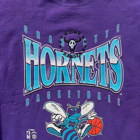 "Embroidered Crewneck" (XL)