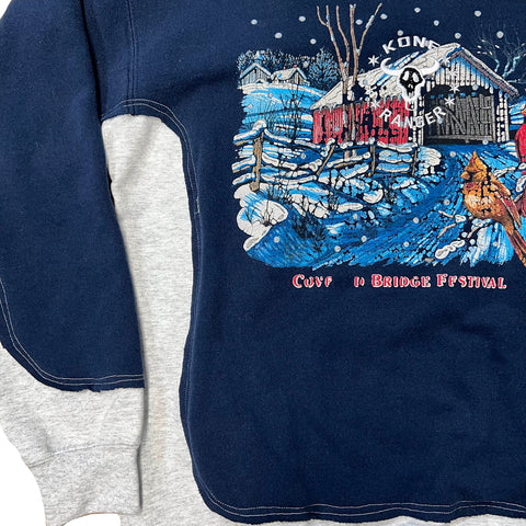 "Embroidered Crewneck" (M)