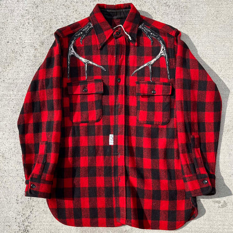 "Button Down" (M)