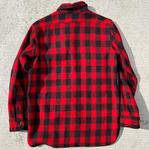 "Button Down" (M)