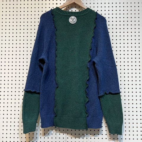 Custom Sweater (L) (396)